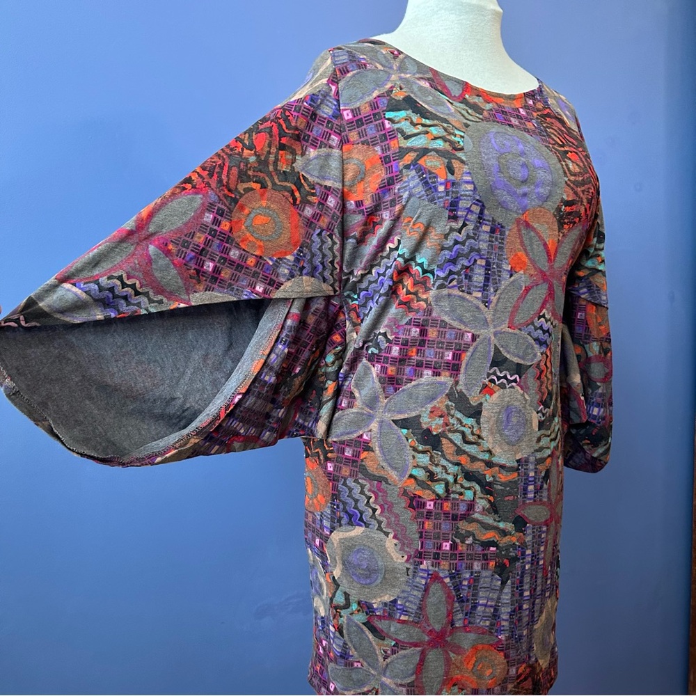 Colorful Geometric Patterned Dress Tunic with Batwing Sleeves